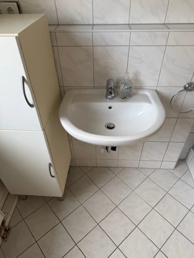 1 room apartment with 99 m² in Frankfurt am Main – Photo 3