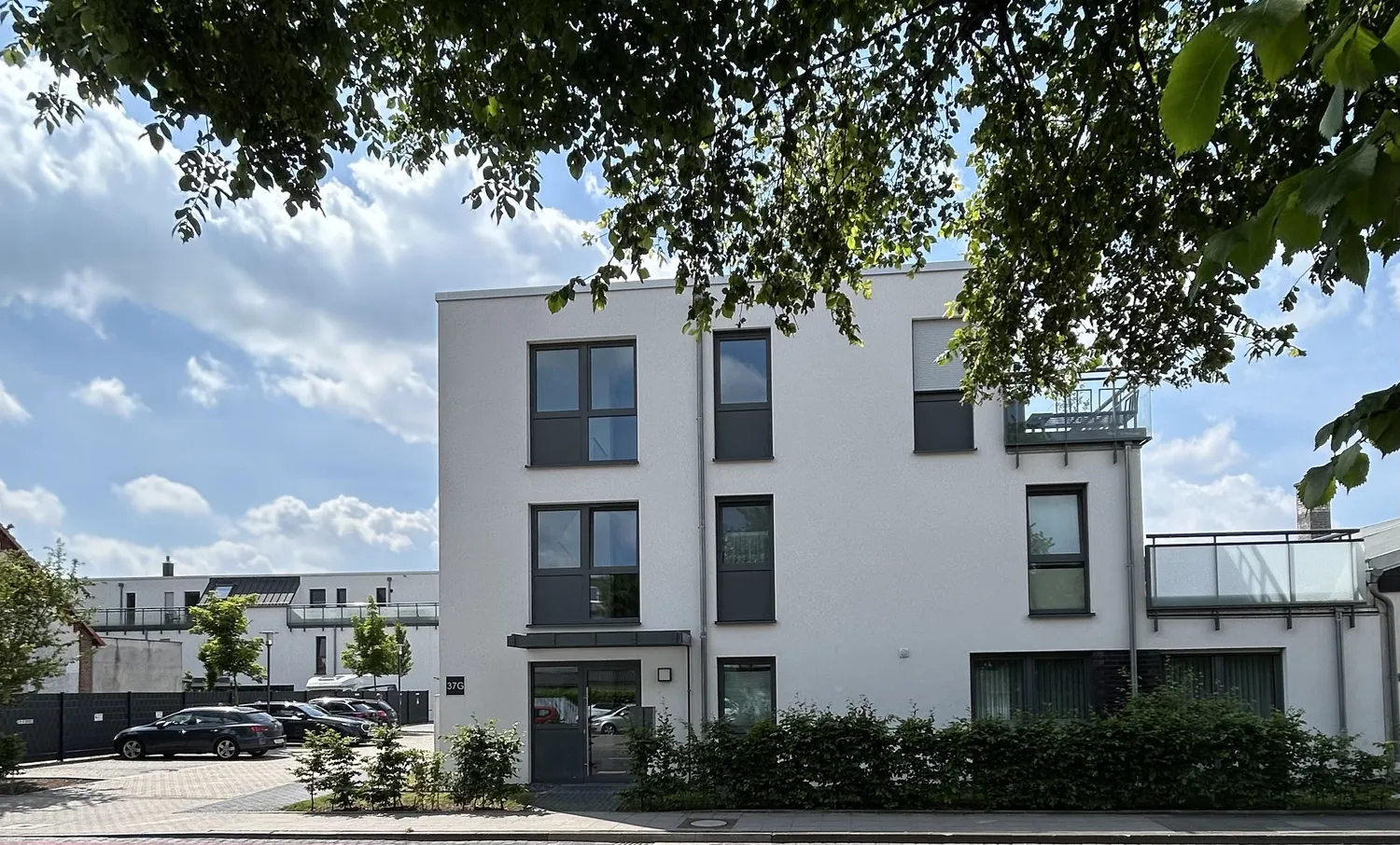 2 Zimmer Wohnung mit 81 m² in Hannover – Bild 4