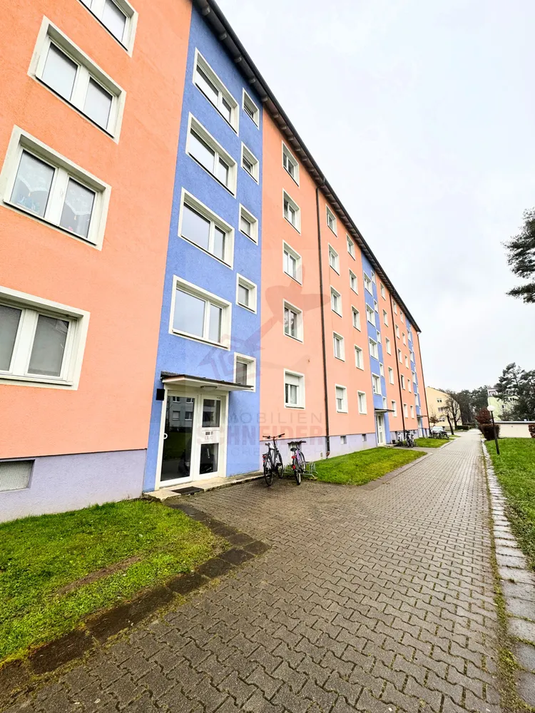 3 Zimmer Wohnung mit 69 m² in München – Bild 2