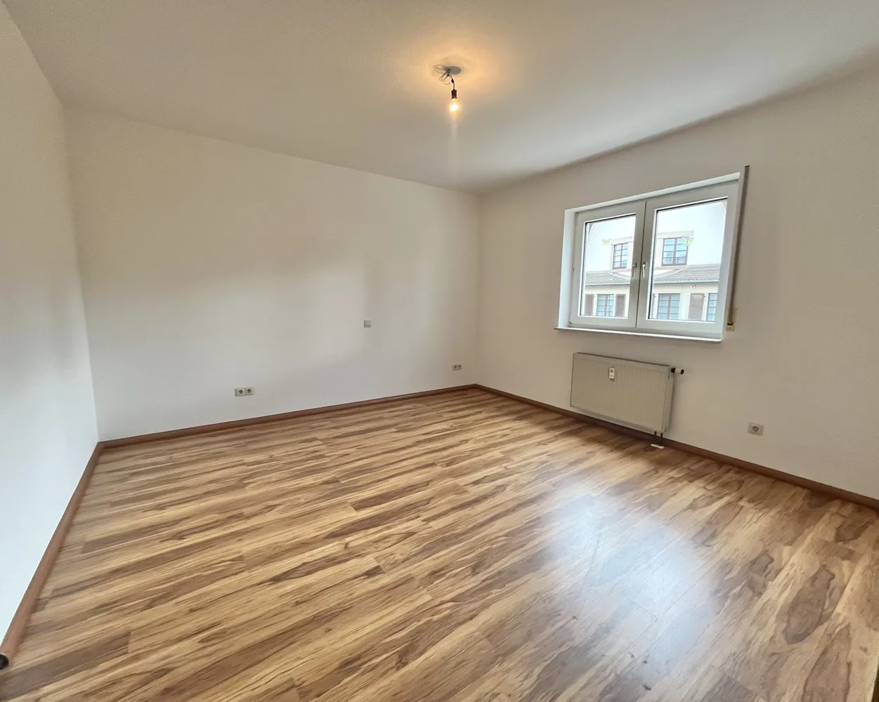 3 Zimmer Wohnung mit 90 m² in Zweibrücken – Bild 4