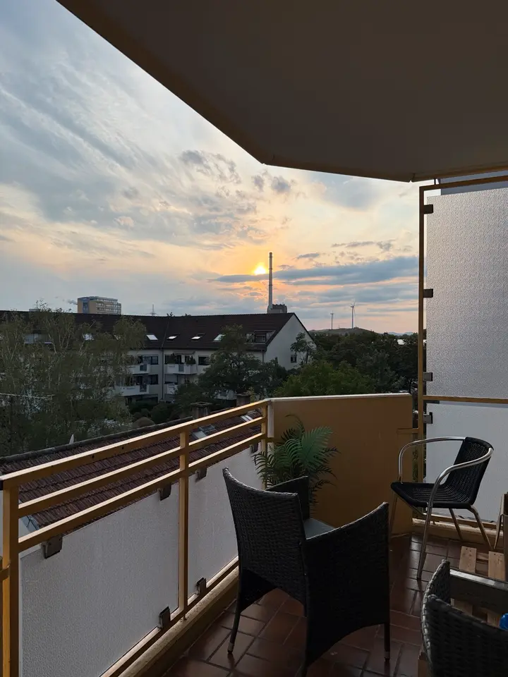 4 Zimmer Wohnung mit 98 m² in Karlsruhe – Bild 3