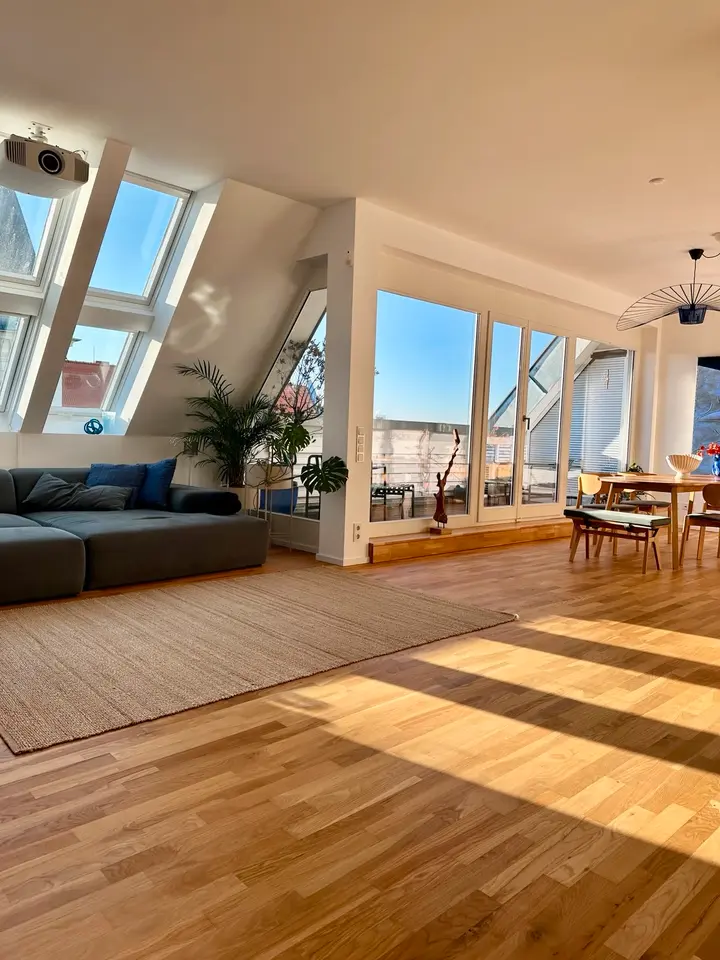 3 Zimmer Wohnung mit 144 m² in Berlin – Bild 2