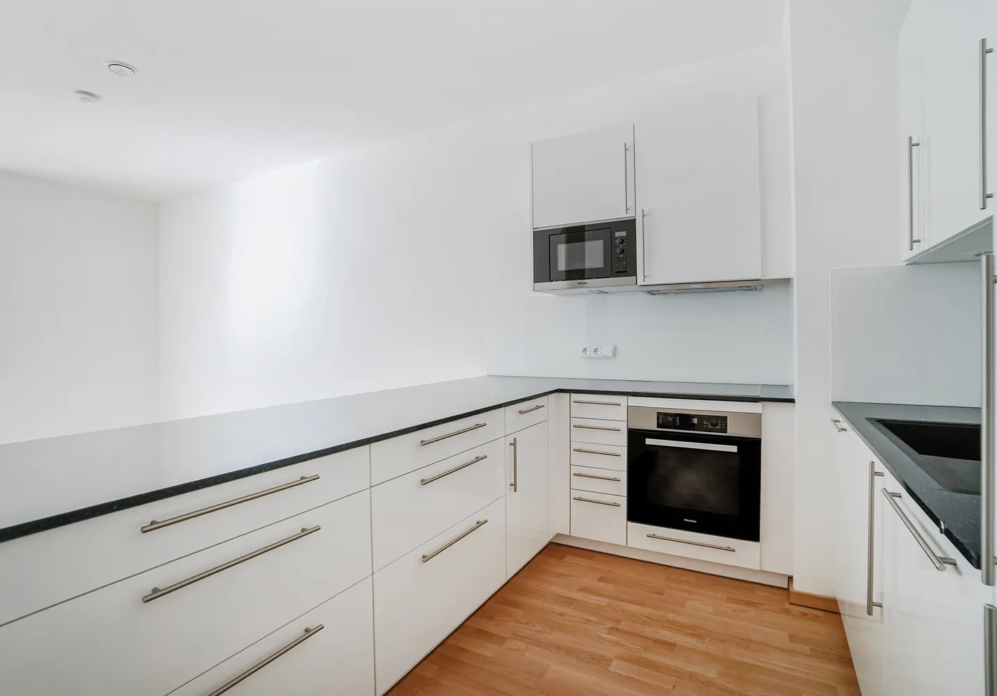 3 Zimmer Wohnung mit 114 m² in Berlin – Bild 3