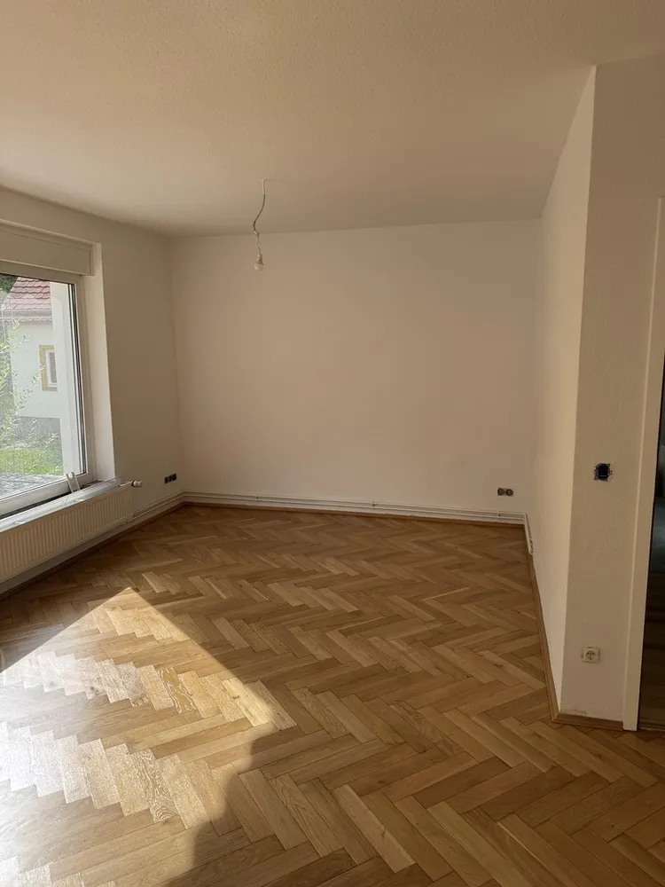 6 room house with 130 m² in Dresden – Photo 2