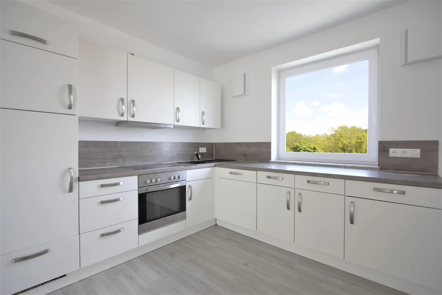 4 Zimmer Wohnung mit 111 m² in Ingolstadt – Bild 2