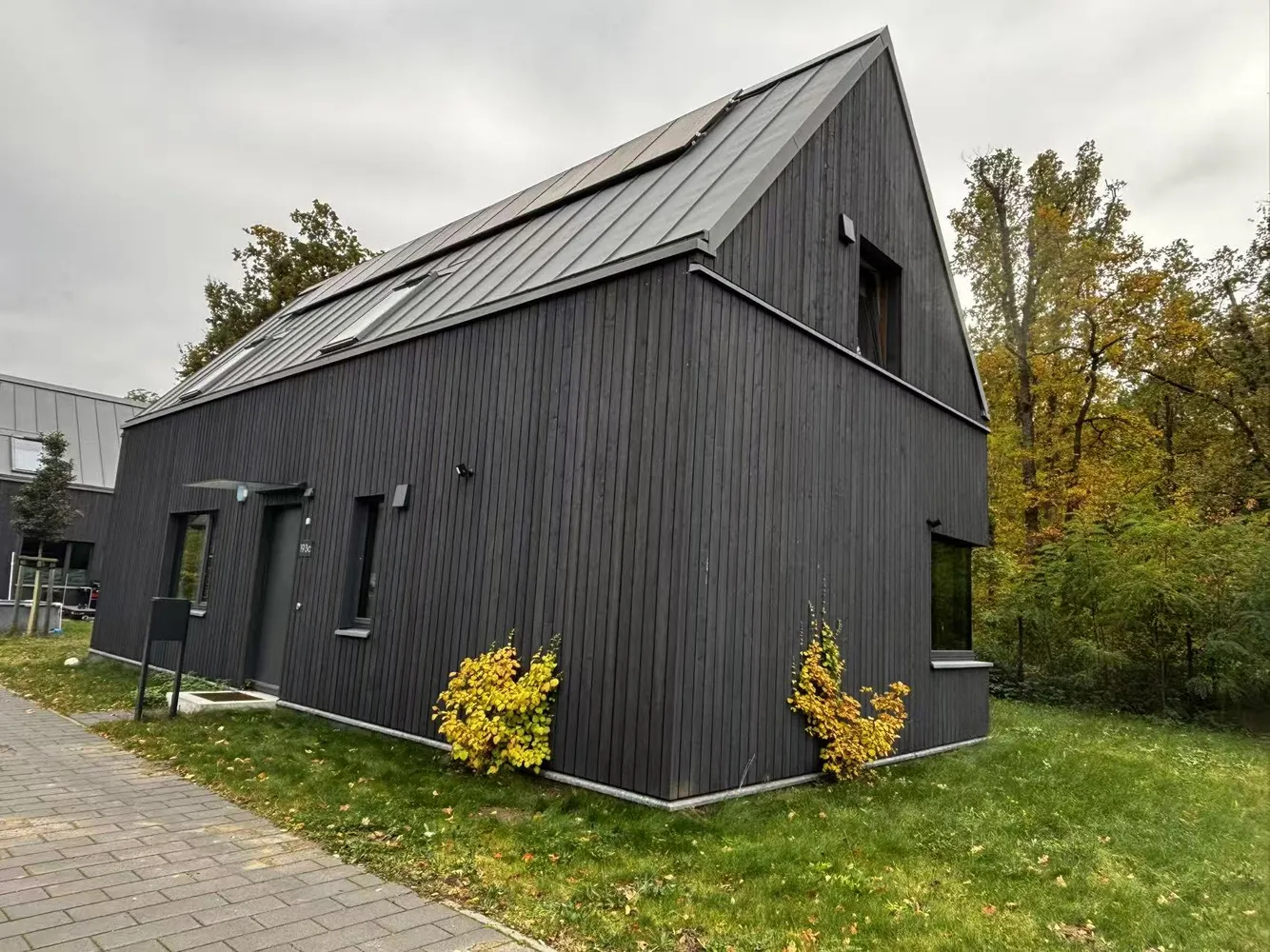 6 Zimmer Haus mit 130 m² in Berlin – Bild 12