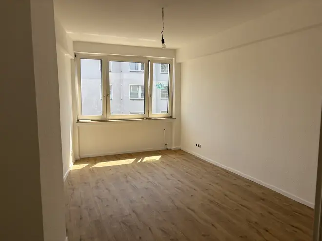 3 Zimmer Wohnung mit 87 m² in Düsseldorf – Bild 2