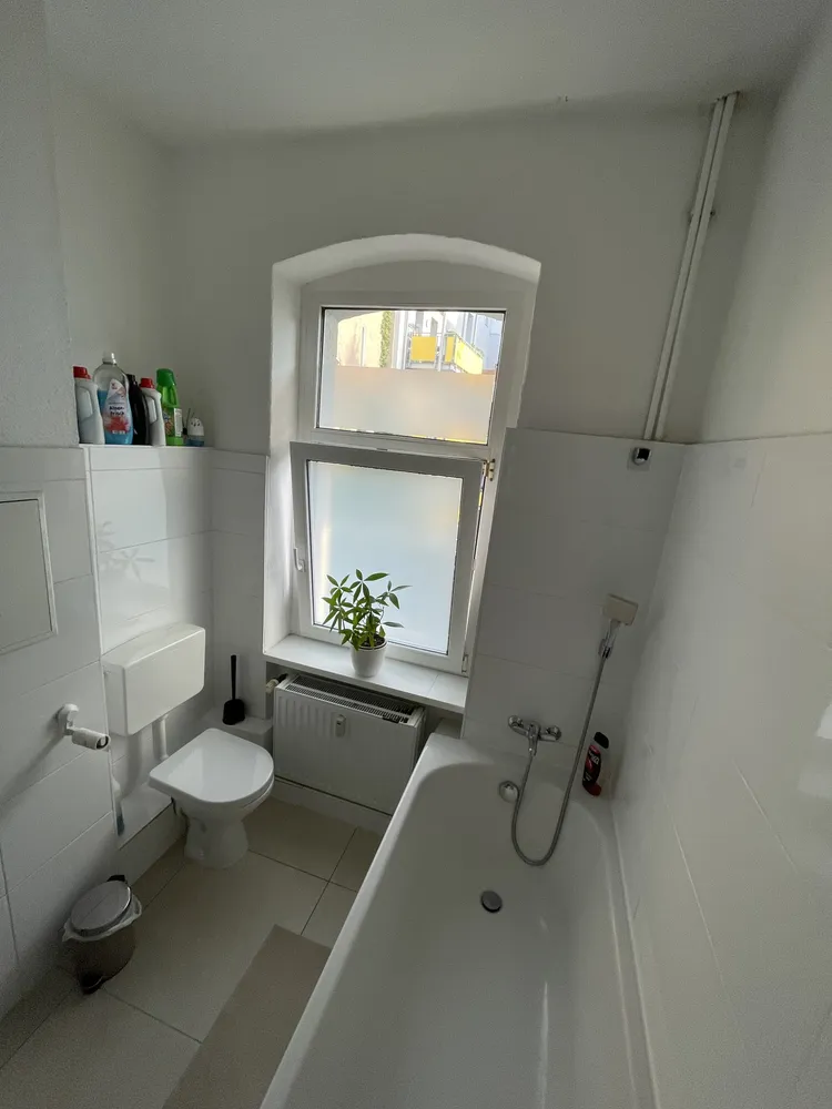 2 Zimmer Wohnung mit 54 m² in Halle (Saale) – Bild 3