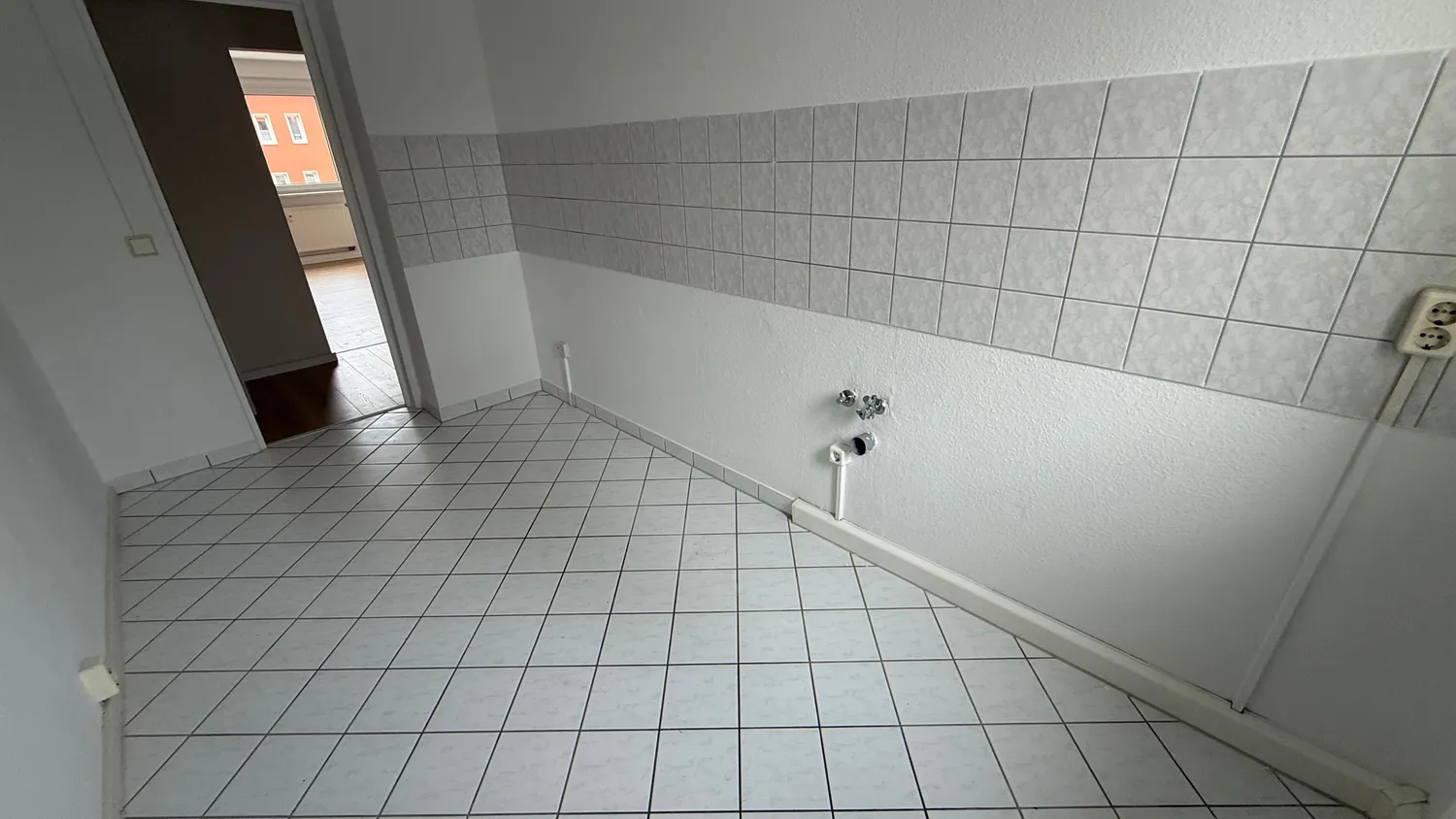 2 room apartment with 50 m² in Chemnitz – Photo 4