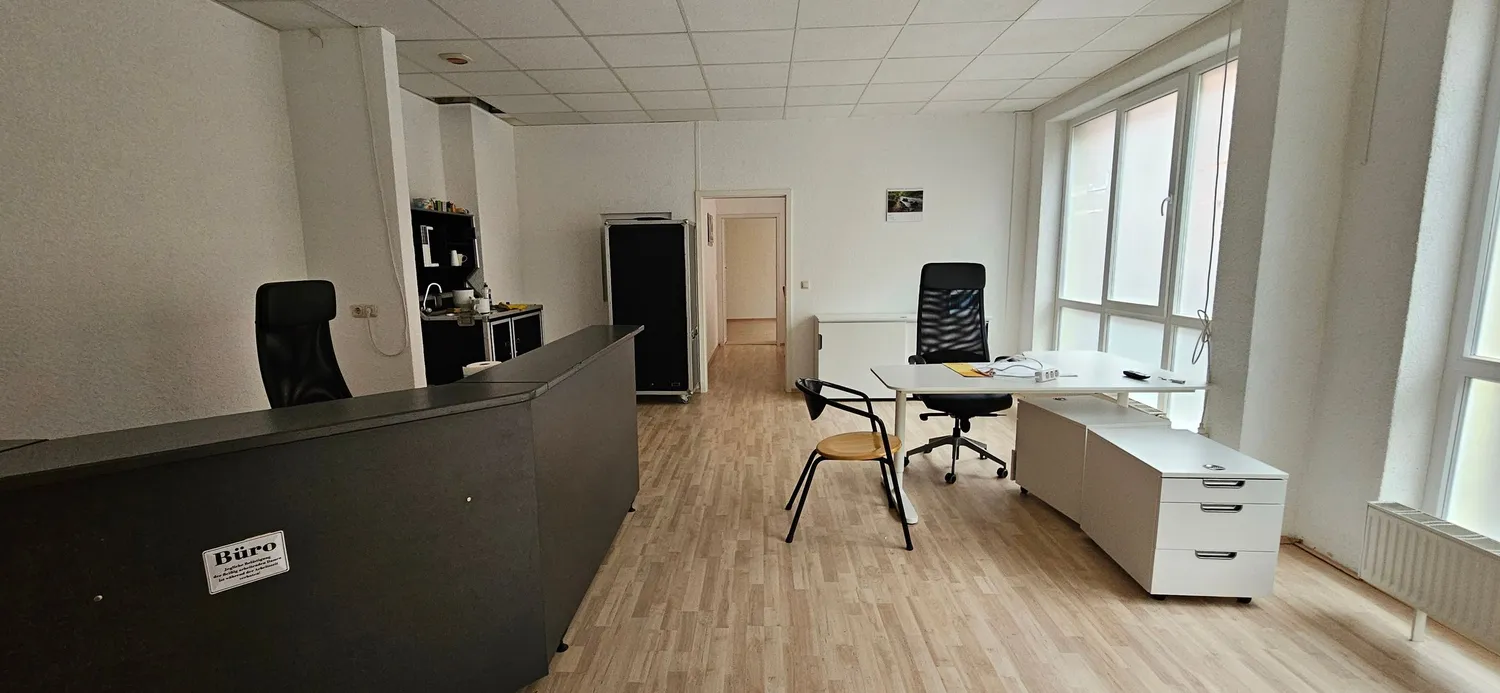 2 room apartment with 70 m² in Erfurt – Photo 1