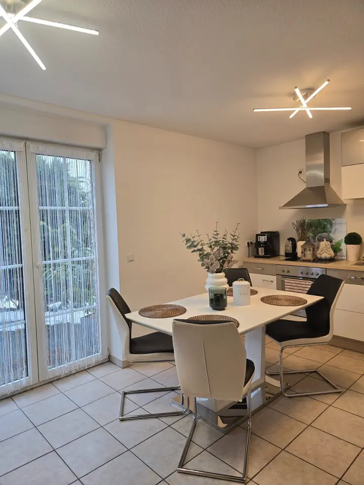 3 Zimmer Wohnung mit 111 m² in Dessau-Roßlau – Bild 2