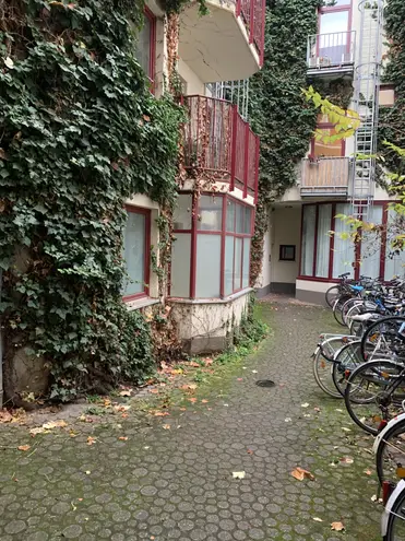 2 Zimmer Wohnung mit 52 m² in Köln – Bild 3