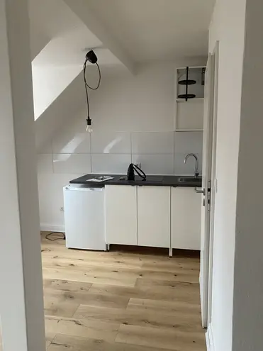 2 Zimmer Wohnung mit 28 m² in Köln – Bild 4