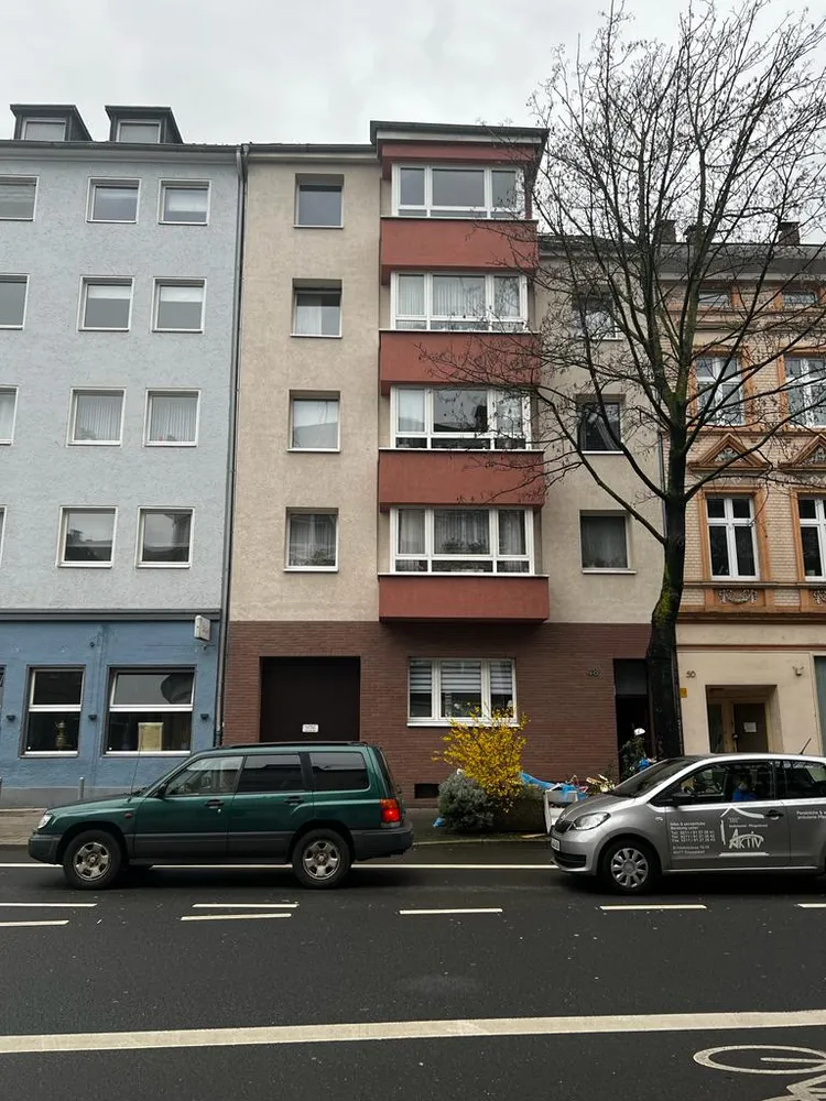 4 room apartment with 99 m² in Düsseldorf – Photo 1
