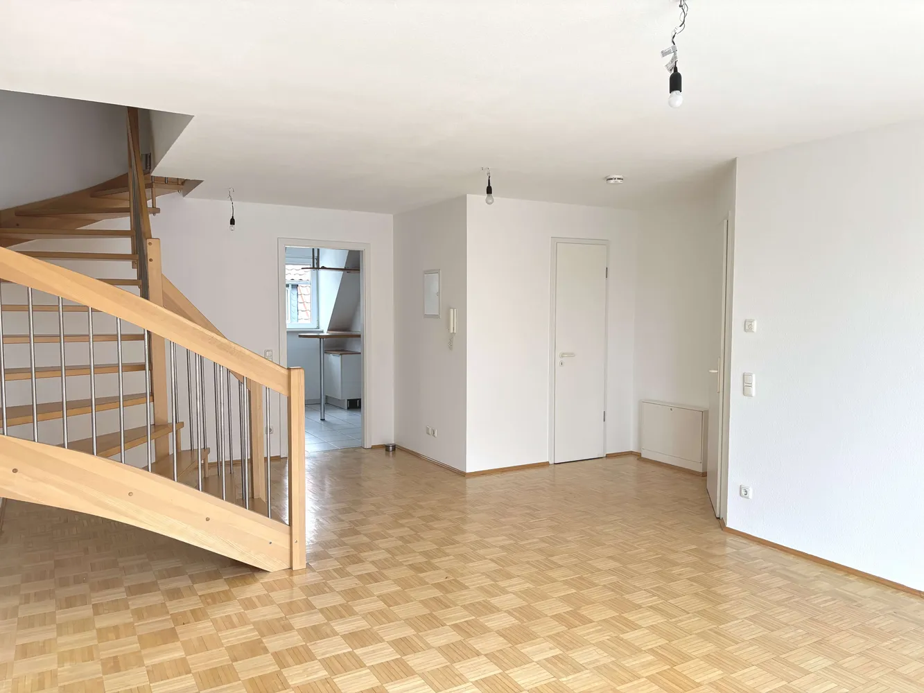 3 room apartment with 114 m² in Neu-Isenburg – Photo 4