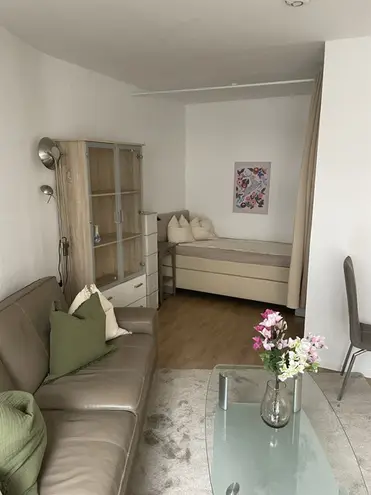 1 Zimmer Wohnung mit 32 m² in Hannover – Bild 6