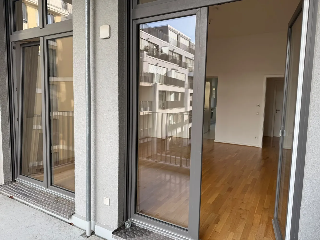 3 Zimmer Wohnung mit 109 m² in Berlin – Bild 1