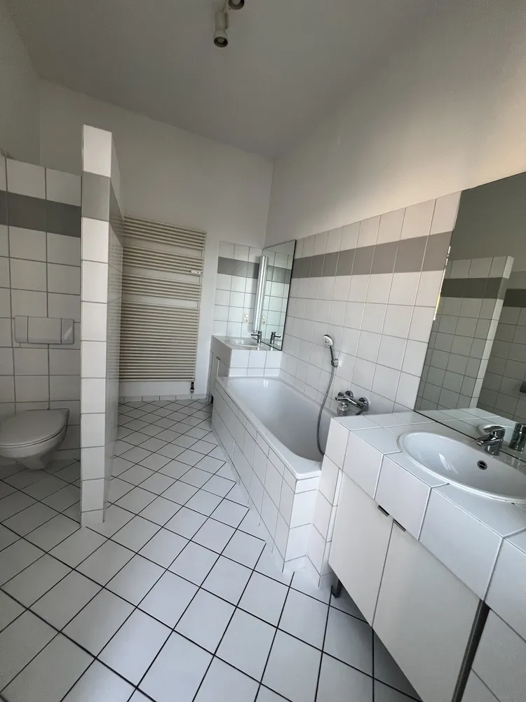 5 Zimmer Wohnung mit 165 m² in Wiesbaden – Bild 5