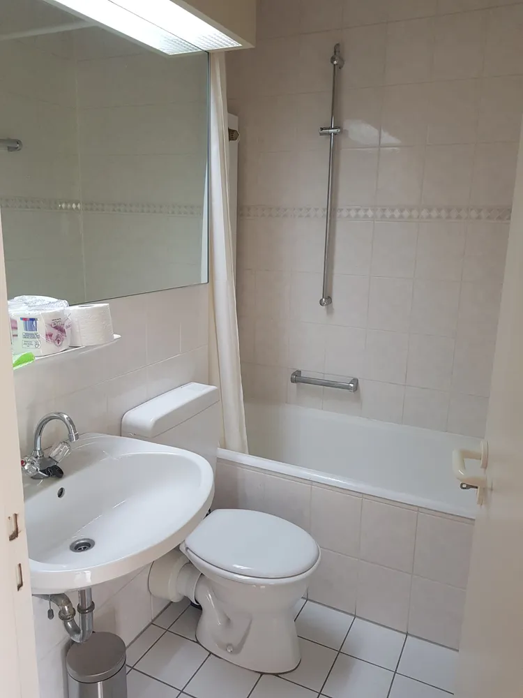 1 room apartment with 34 m² in Bonn – Photo 3