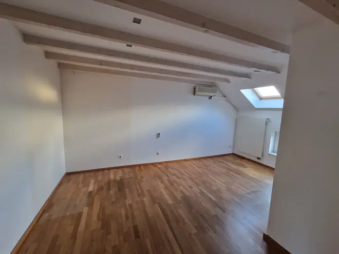 3 Zimmer Wohnung mit 99 m² in Aachen – Bild 3