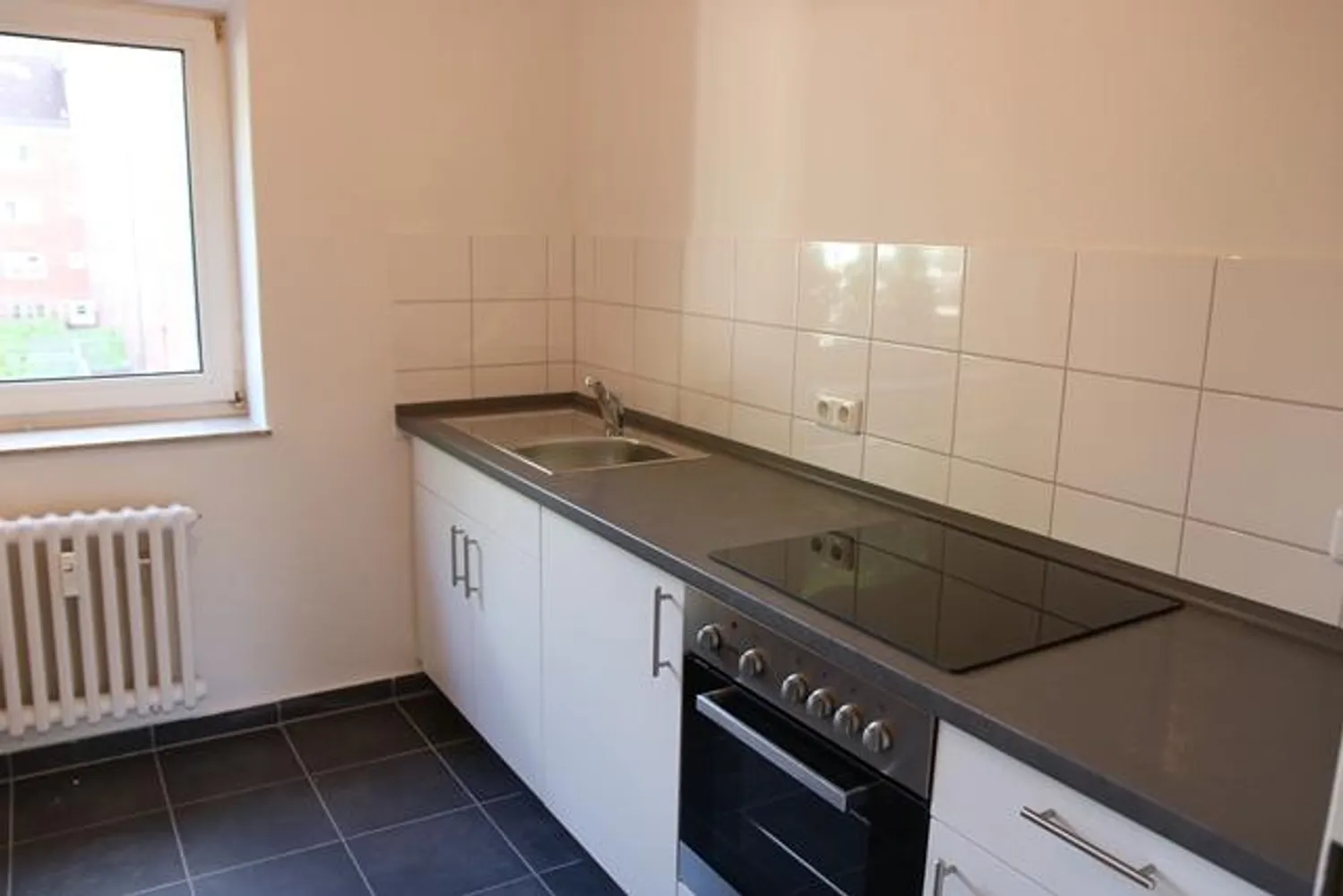 2 room apartment with 50 m² in Kiel – Photo 2