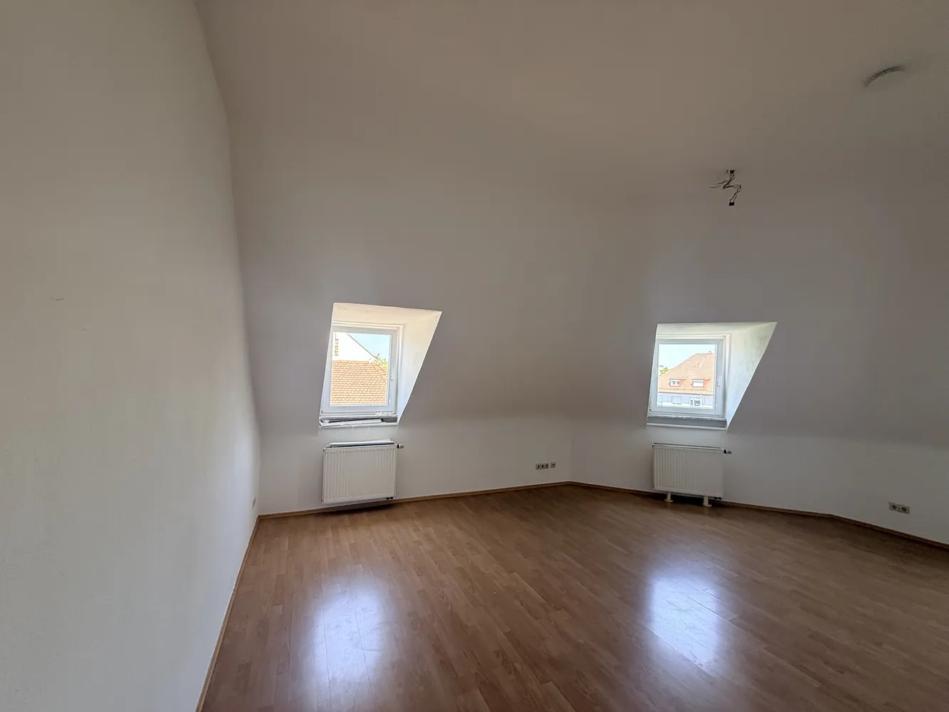 4 Zimmer Wohnung mit 103 m² in Karlsruhe – Bild 6