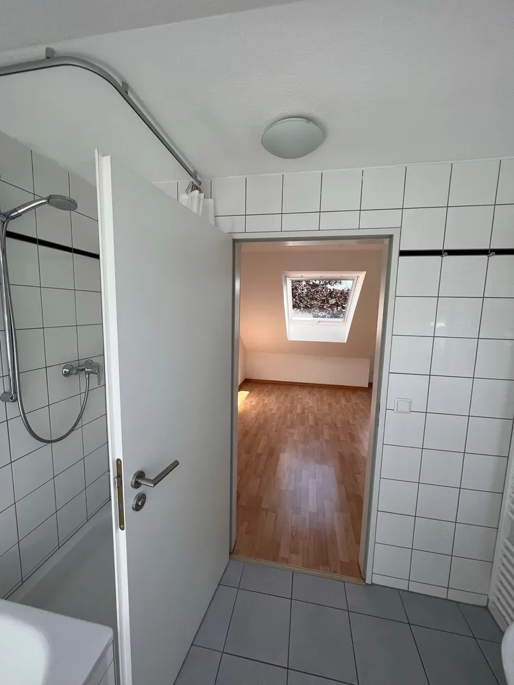 2 room apartment with 59 m² in Düsseldorf – Photo 4