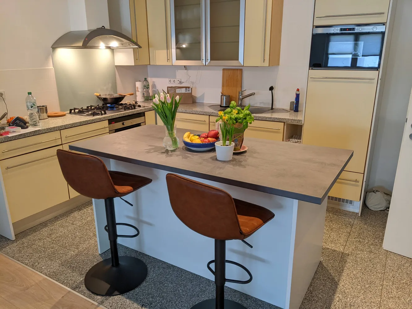 2 Zimmer Wohnung mit 68 m² in Karlsruhe – Bild 2