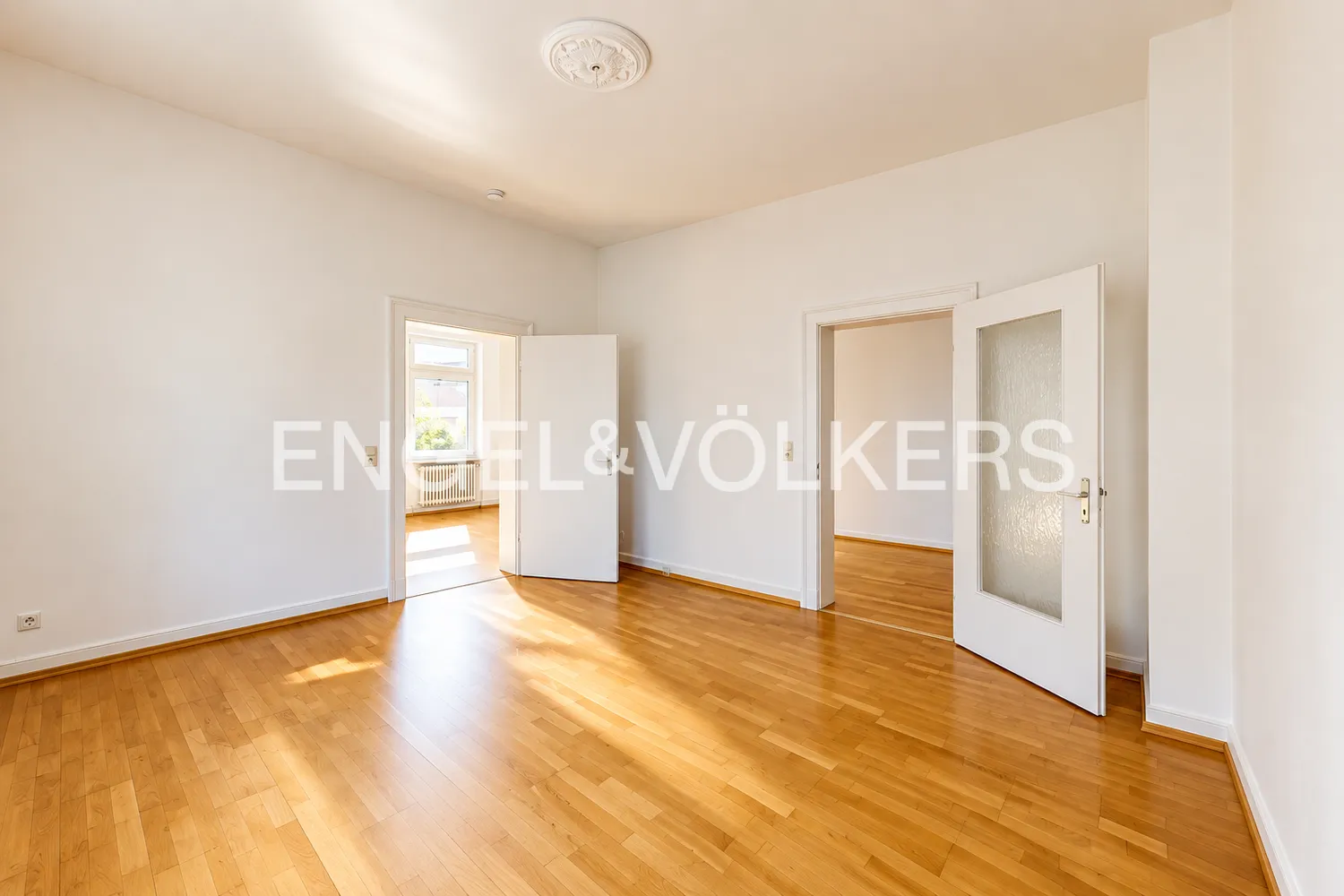 4 room apartment with 110 m² in Wiesbaden – Photo 6
