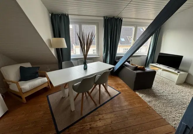 2 Zimmer Wohnung mit 45 m² in Düsseldorf – Bild 4