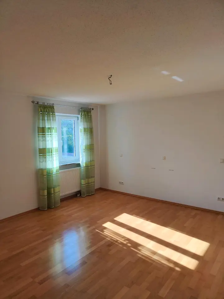 4 Zimmer Wohnung mit 124 m² in Traunstein – Bild 3