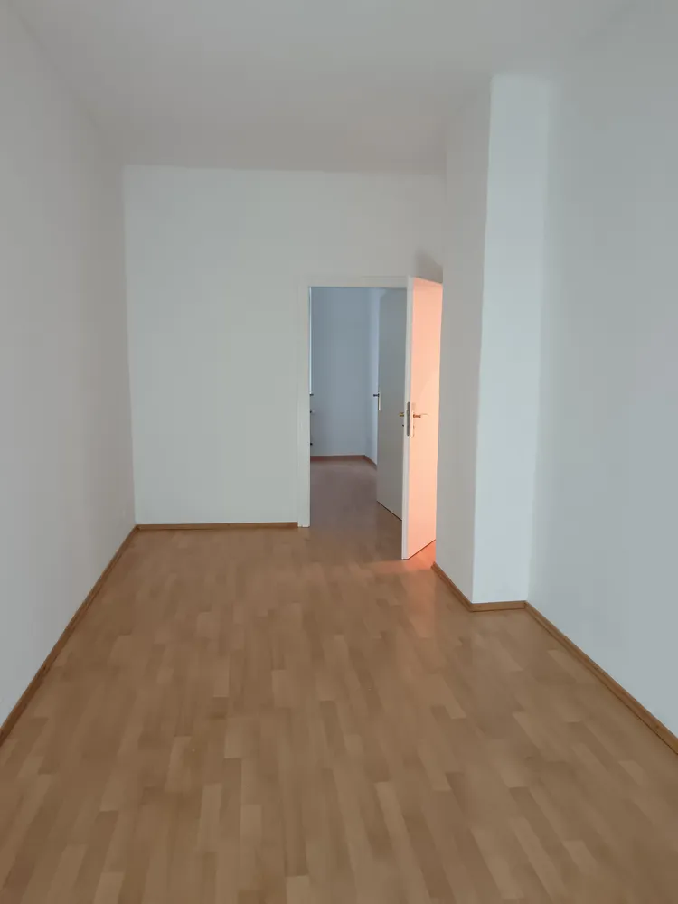 4 Zimmer Wohnung mit 90 m² in Hannover – Bild 3