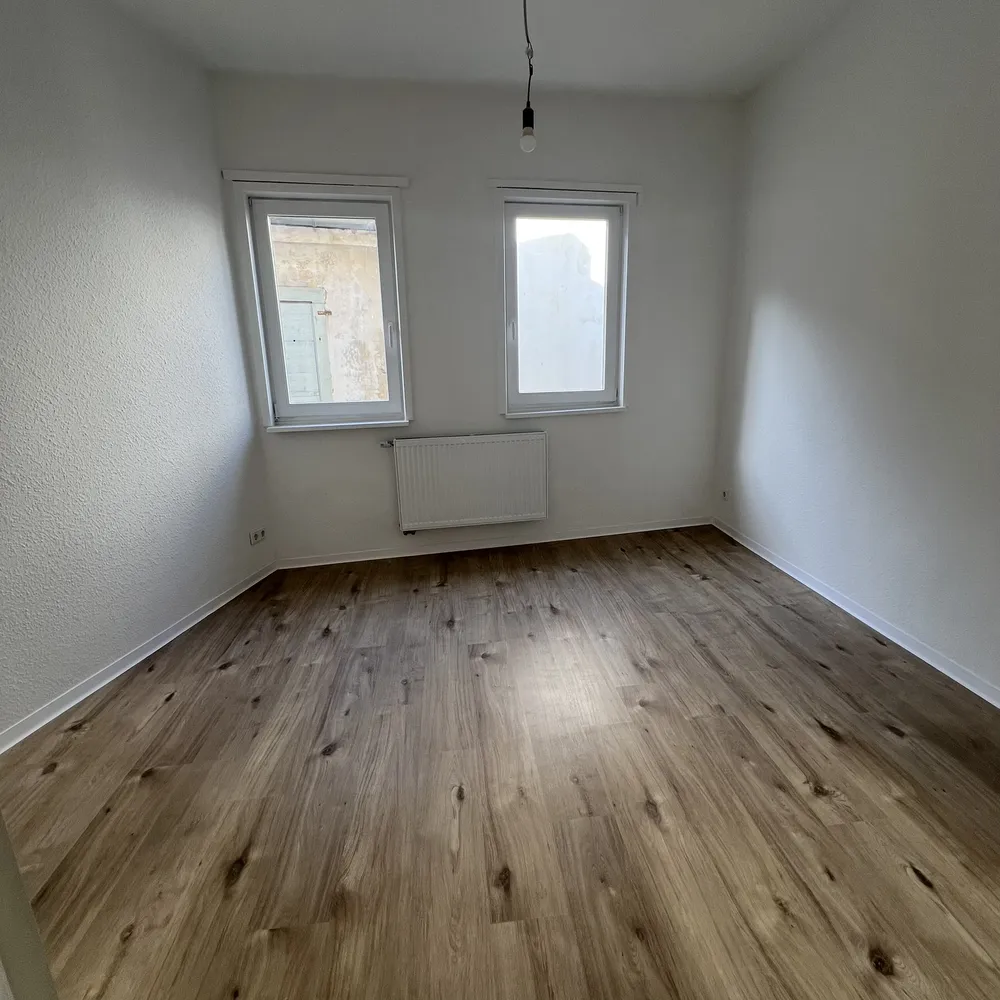 4 Zimmer Wohnung mit 70 m² in Wiesbaden – Bild 2