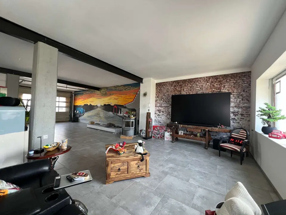 6 Zimmer Wohnung mit 300 m² in Rheinberg – Bild 2