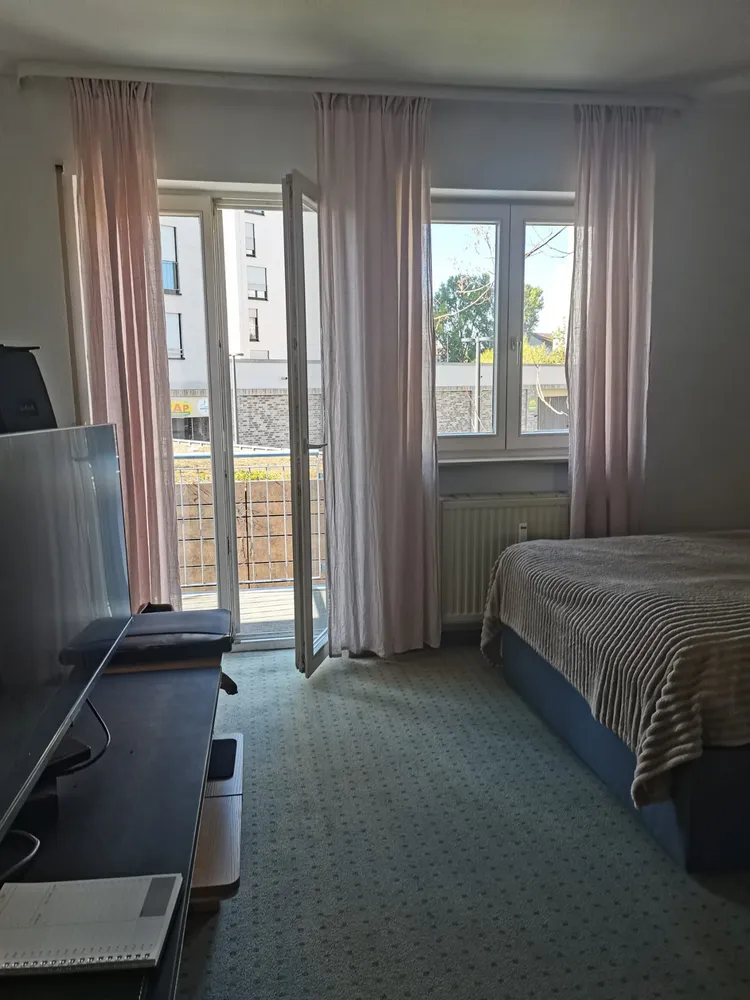 1 Zimmer Wohnung mit 35 m² in Karlsruhe – Bild 3