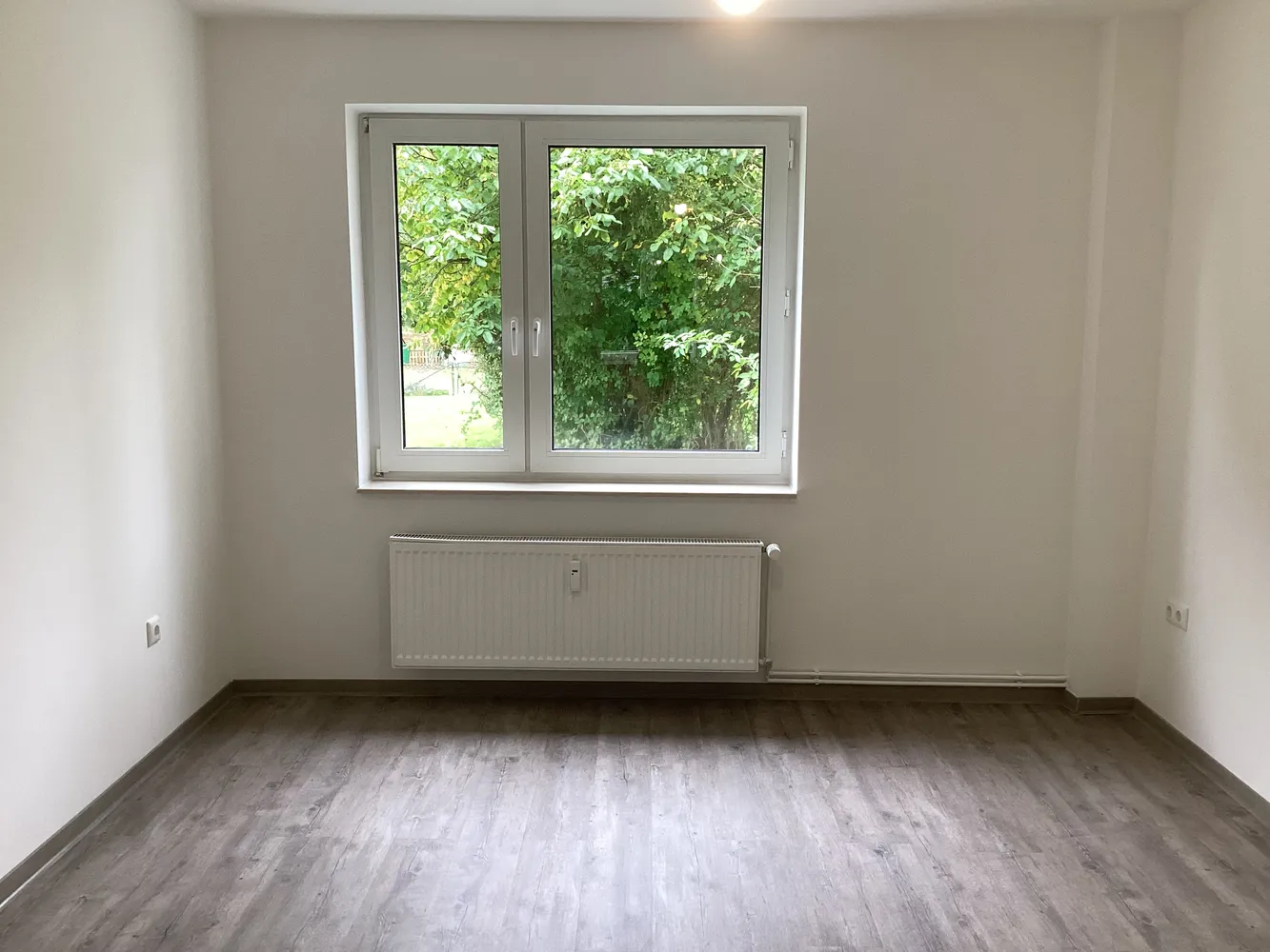 2 Zimmer Wohnung mit 42 m² in Lübeck – Bild 2