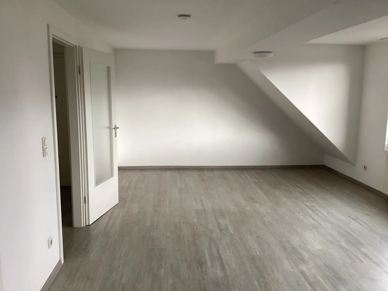 2 room apartment with 56 m² in Düsseldorf – Photo 6