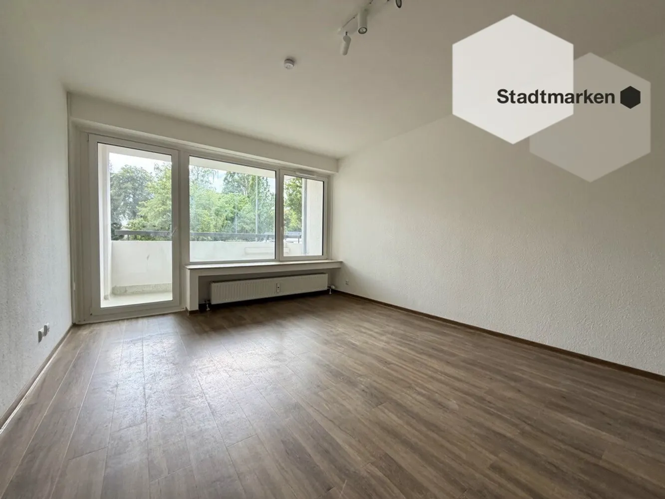 2 Zimmer Wohnung mit 65 m² in Aachen – Bild 1