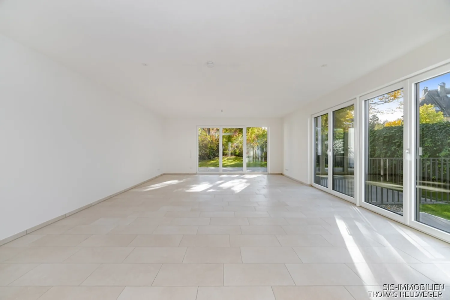 6 Zimmer Wohnung mit 190 m² in München – Bild 12