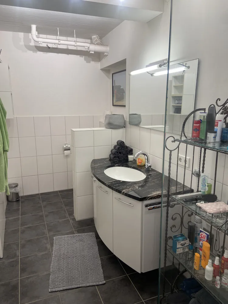 2 Zimmer Wohnung mit 80 m² in Stuttgart – Bild 1