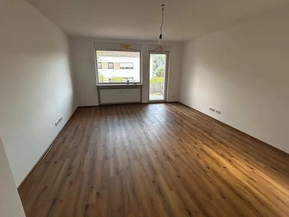 4 Zimmer Wohnung mit 100 m² in Saarbrücken – Bild 1