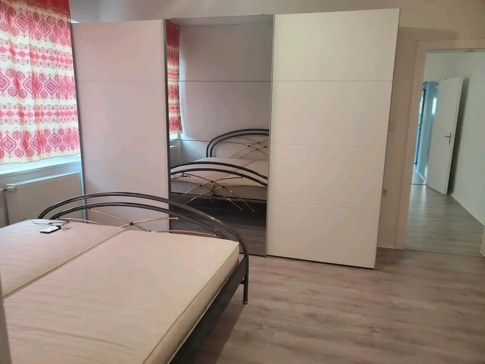3 Zimmer Wohnung mit 69 m² in Krefeld – Bild 3