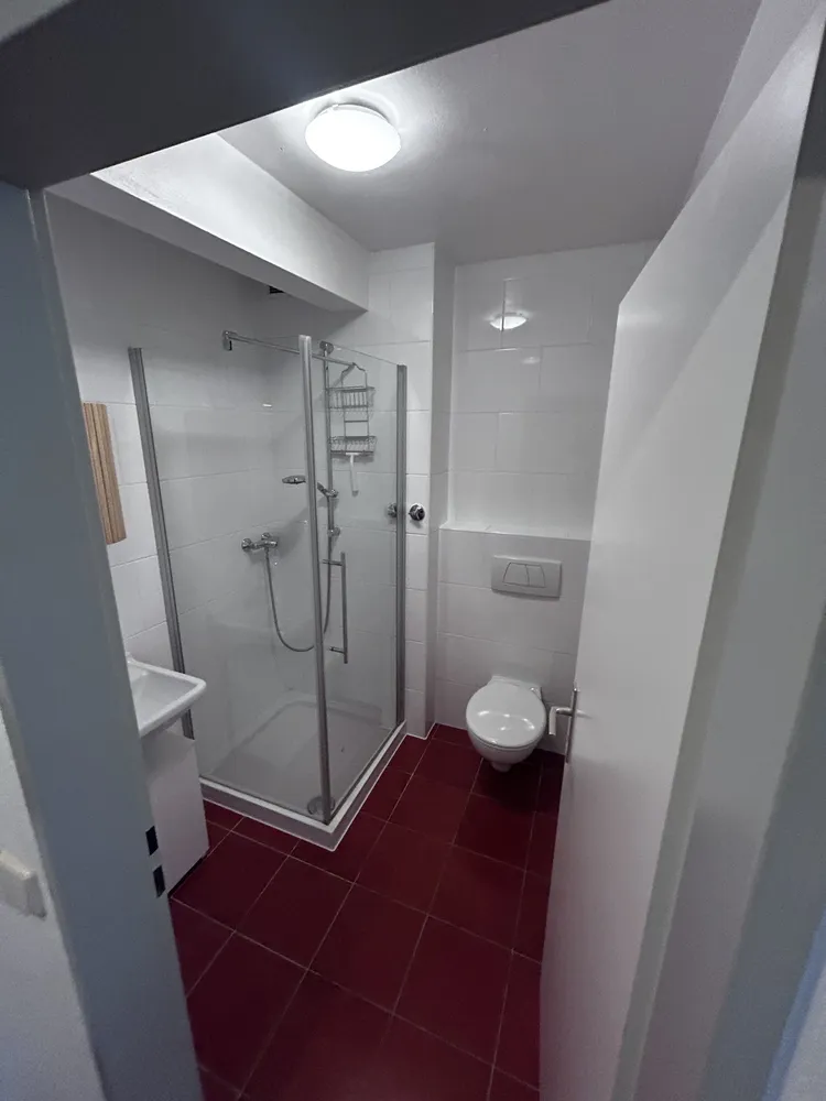 1 Zimmer Wohnung mit 34 m² in Köln – Bild 2