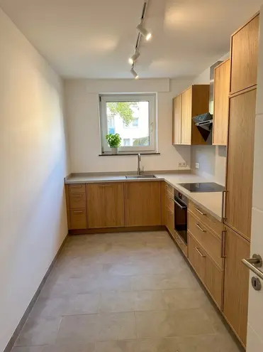 4 Zimmer Wohnung mit 80 m² in Frankfurt am Main – Bild 3