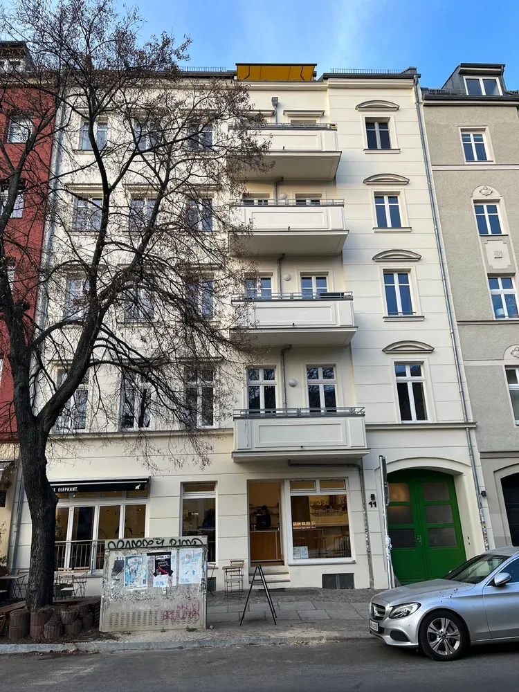 2 Zimmer Wohnung mit 60 m² in Berlin – Bild 1