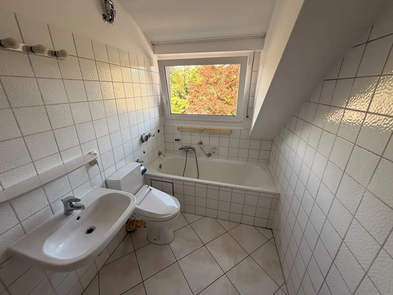 2 Zimmer Wohnung mit 53 m² in Stuttgart – Bild 11