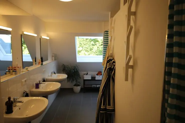 WG-Zimmer mit 13 m² in Aachen – Bild 6