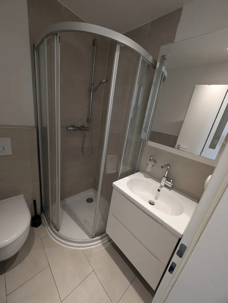 1 Zimmer Wohnung mit 30 m² in Düsseldorf – Bild 4