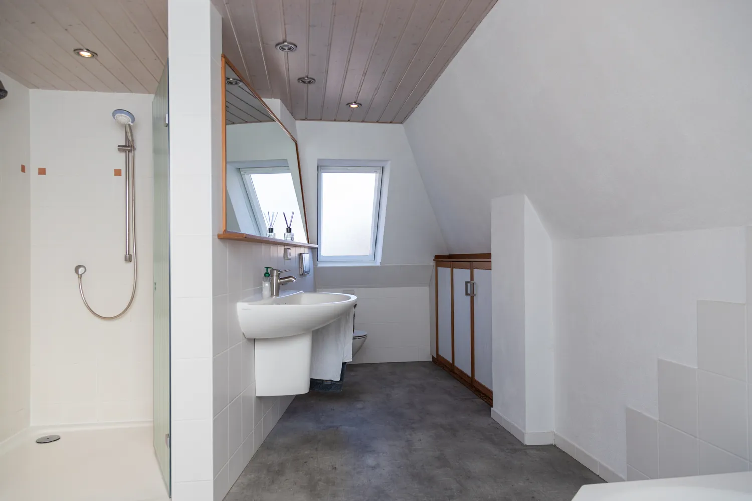 5 Zimmer Wohnung mit 108 m² in Stuttgart – Bild 9
