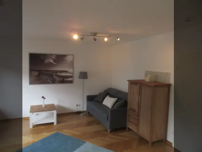 2 Zimmer Wohnung mit 34 m² in Frankfurt am Main – Bild 2